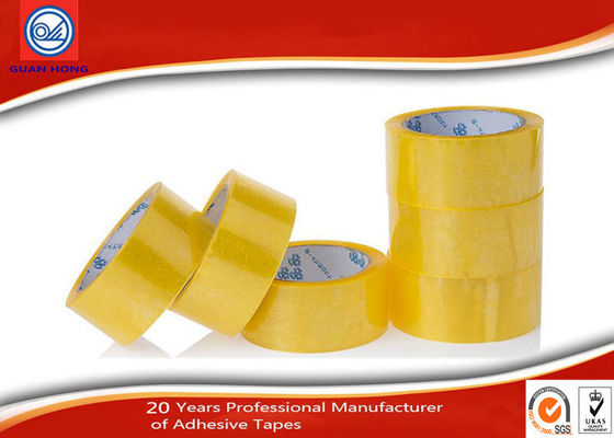 中国 テープ明確な黄色がかった包むBOPPを密封する48mm x 66mのカートン サプライヤー