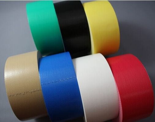 中国 高い付着のカムフラージュの布のガム テープの天然ゴムの接着剤の装飾 サプライヤー
