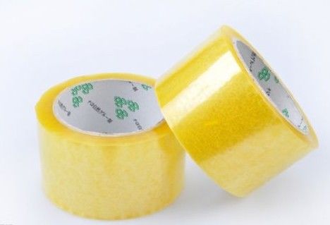 抵抗 BOPP 黄色がかった包装テープ耐久の粘着性 サプライヤー